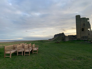 2023-02-01-Winchester bench 6ft in teak wood, Scarborough Castle