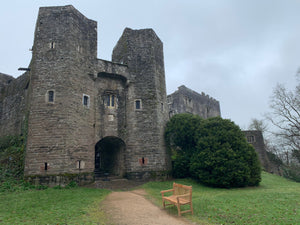 2023-03-11-Rochester bench 5ft in teak wood, Berry Pomeroy Castle