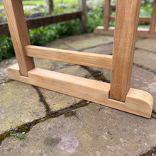 Load image into Gallery viewer, Optional sledge-style teak set of feet 