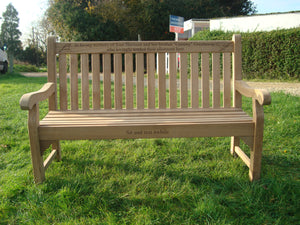 memorial bench with Blackbird carved into wood - 4mb3318