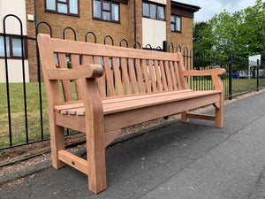 2019-8-8-Royal Park bench 6ft in mahogany wood-5922