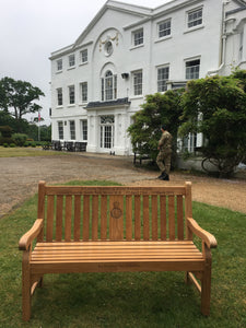 2018-05-23-Kenilworth bench 5ft with central panel in teak wood-5437