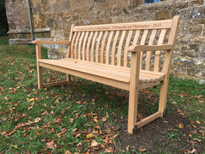 2018-10-02-Broadfield bench 5ft in Roble wood-5620