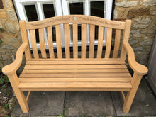 Load image into Gallery viewer, Turnberry Memorial Bench 4ft in FSC Certified Roble wood