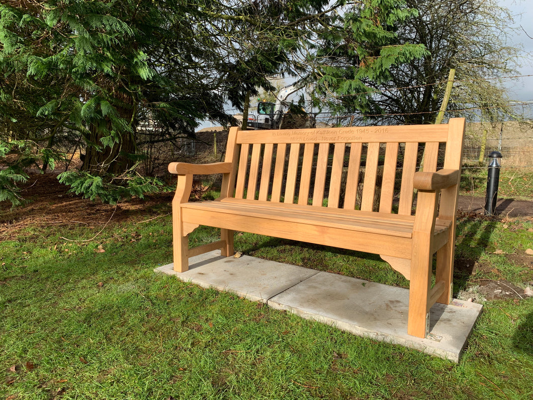 2019-2-7-Royal Park bench 5ft in roble wood-5733