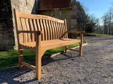 Load image into Gallery viewer, Oxford Memorial Bench 5ft in FSC Certified Teak Wood