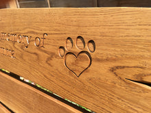 Load image into Gallery viewer, memorial bench with paw print with heart carved into wood - 4mb4286